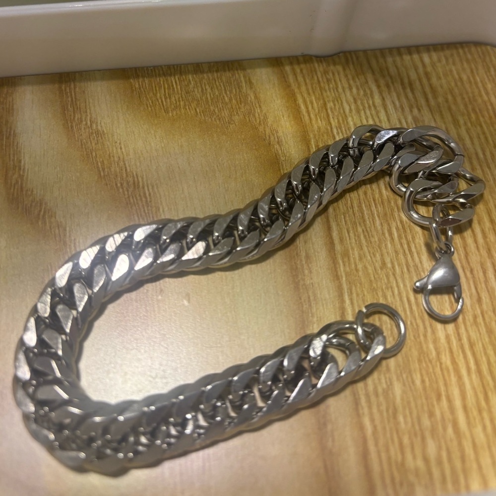 *New*Men's Silver Titanium Chain Bracelet - Picture 5 of 7